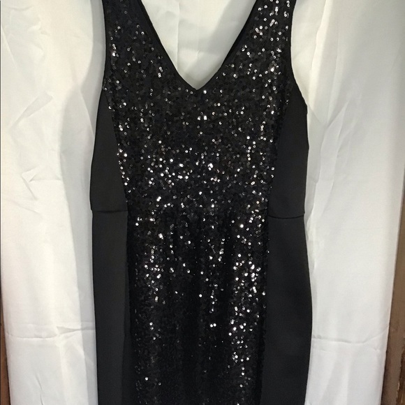Sequin dress - Picture 2 of 4